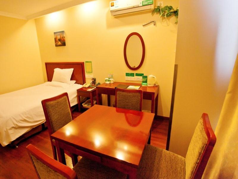 Greentree Inn Jiangsu Nanjing Dachang Xinhua Road Express Hotel Kültér fotó